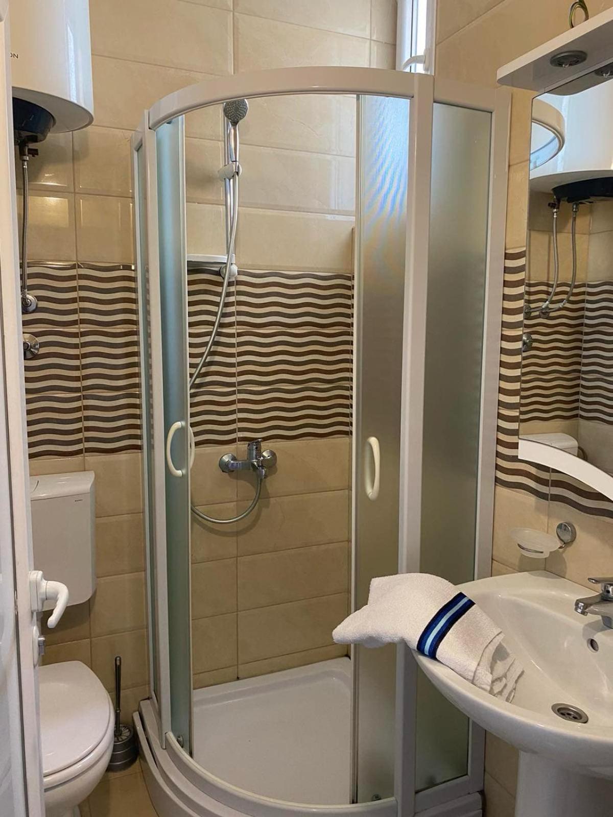 Dragovoja Lux Apartments & Rooms Ülgün Dış mekan fotoğraf