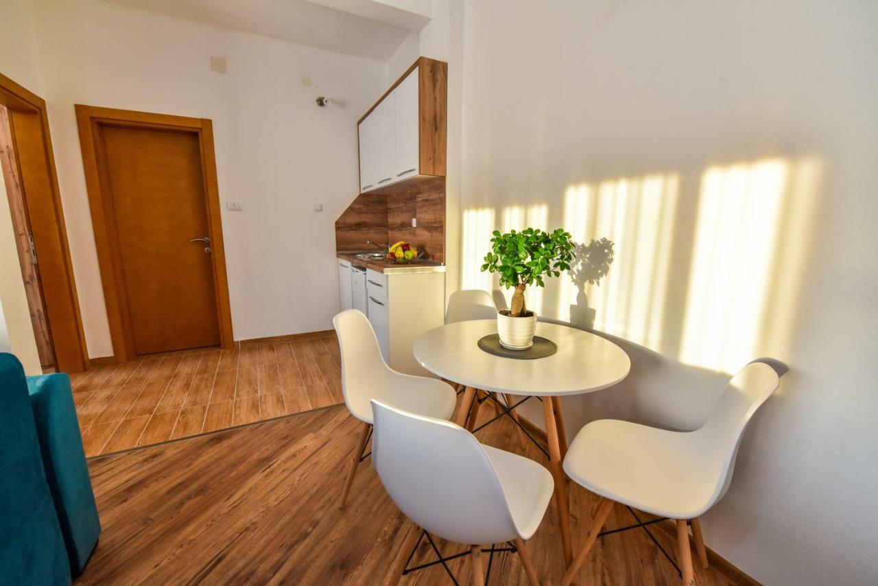 Dragovoja Lux Apartments & Rooms Ülgün Dış mekan fotoğraf